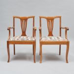 1012 3261 ARMCHAIRS